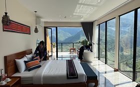Lá Đỏ 2 Homestay&Coffee